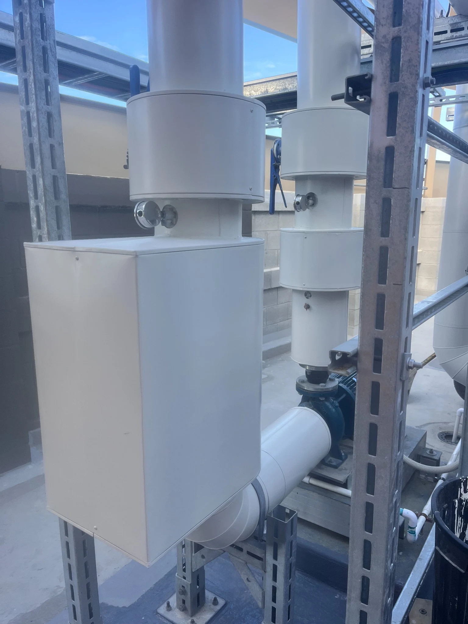 Insulated commercial pipework and plant equipment — Insulation GC